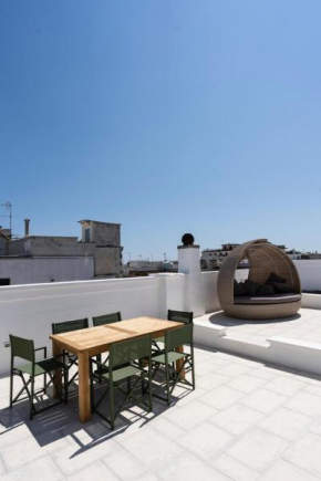 Mavà ampio alloggio con terrazza in centro storico Fasano